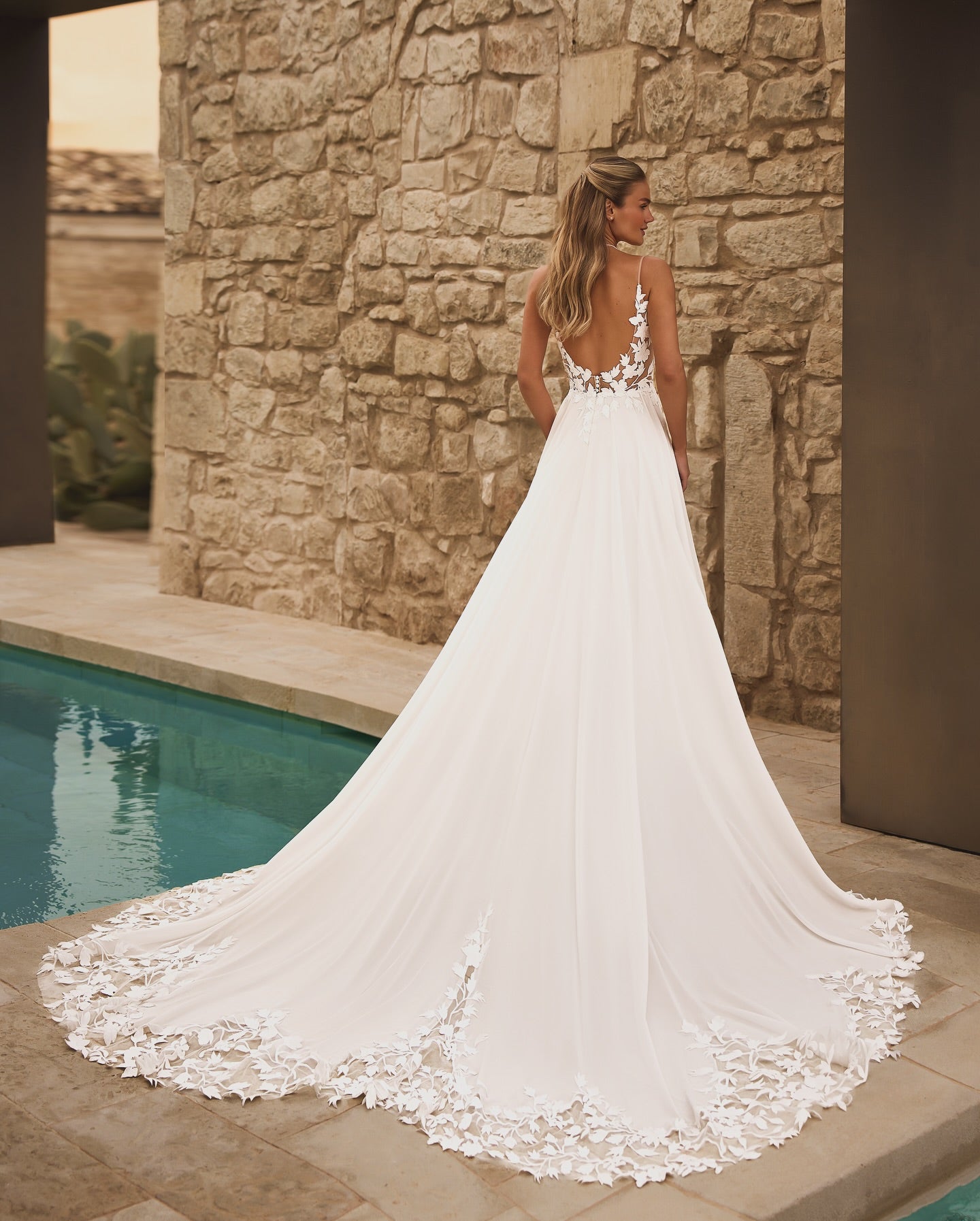 Wedding Dress Caraya