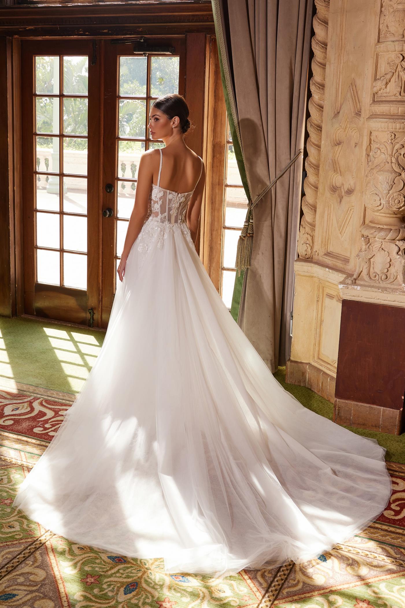 Wedding dress JE1021